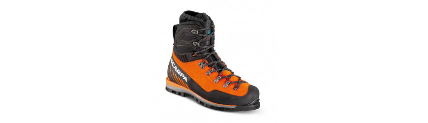 Discover the new Scarpa Mont Blanc Gore Tex