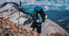 Hiking essentials: all the accessories needed for a mountain hike